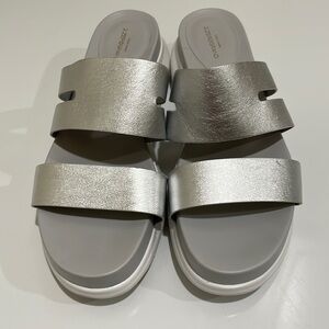 Cole Haan 2.Zerogrand Silver Slip On Sandals-Comfortable-Like New!! Size 8.5
